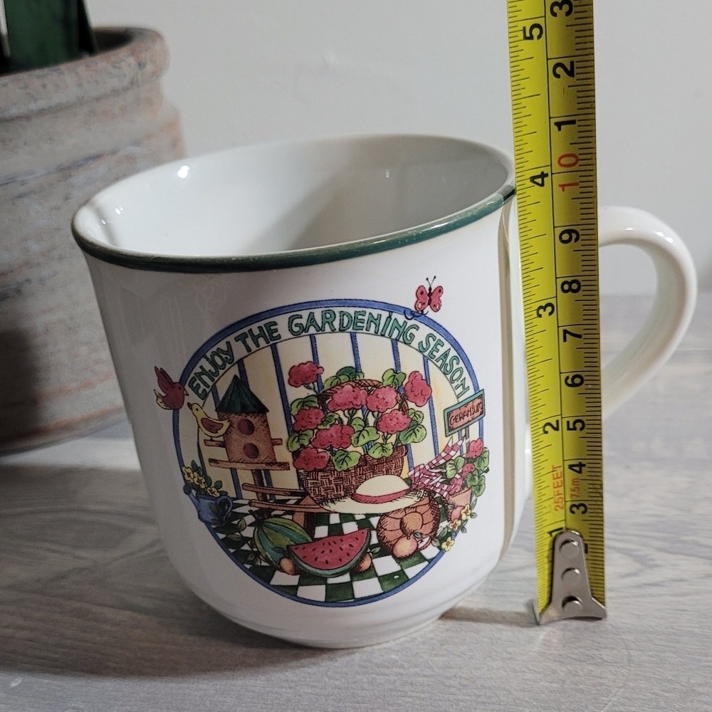 International Tableworks Heartland Stoneware Vintage Garden Mug Set Of 3 - Picture 5 of 7